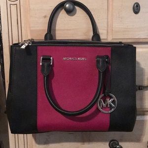 🌹Authentic Michael Kors Purse🌹